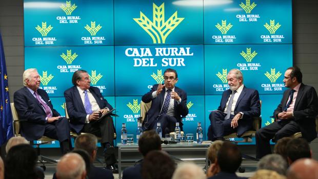 De izquierda a derecha, José Luis García Palacios, Francisco Vázquez, Francisco Robles, Jaime Mayor Oreja y Alfonso de Julios