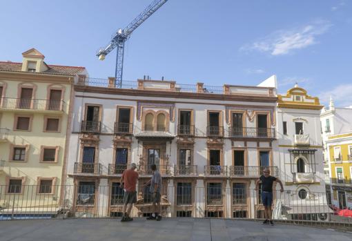 Fachada del hotel Casa de Indias, que abrirá en diciembre