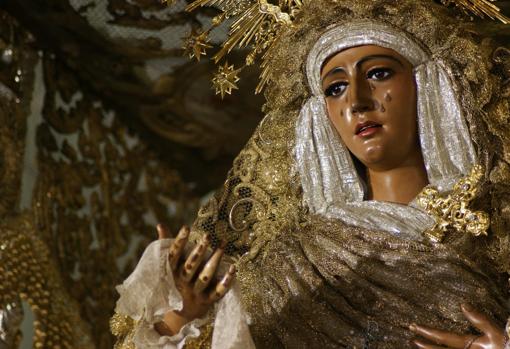Virgen Esperanza de Triana