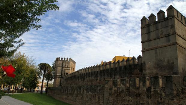 Muralla de Sevilla por la Macarena