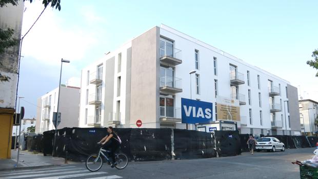 Las nuevos bloques de viviendas construidos en Los Pajaritos