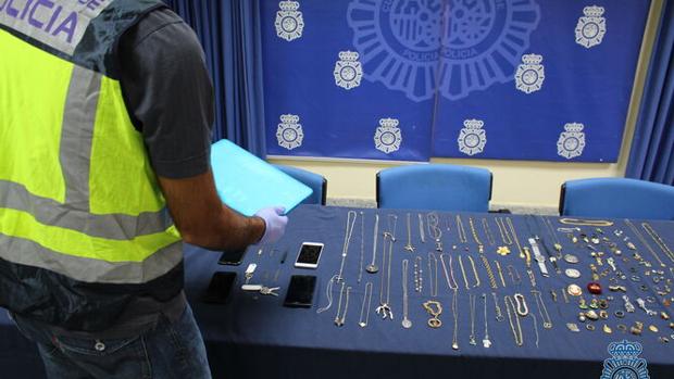 Objetos recuperados en esta operación policial