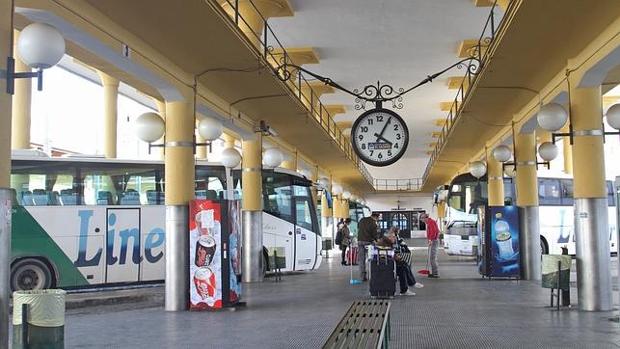 Estación de autobuses de El Prado de San Sebastián, Sevilla