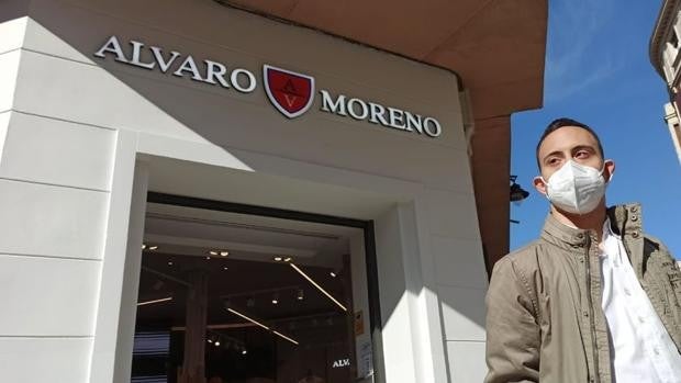 El imperio de Álvaro Moreno, el sevillano que dejó sin ropa a Dani Mateo y  a 'El Intermedio'